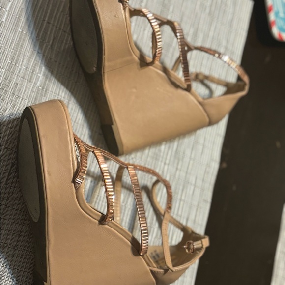 Very sexy shoes super comfortable very flattering size 7 - Picture 4 of 6